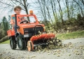 ROLLY TOYS SAMOCHÓD NA PEDAŁY MERCEDES UNIMOG SERVICE Z ZAMIATARKĄ 3-8 LAT 038190