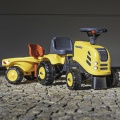 FALK BABY JEŹDZIK TRAKTOREK KOMATSU ŻÓŁTY Z PRZYCZEPKĄ OD 12 M-CY 286C