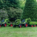 FALK TRAKTOR NA PEDAŁY Z PRZYCZEPĄ, ŁYŻKĄ I ŁADOWARKĄ CLAAS AVEC 3-7 LAT 2070W