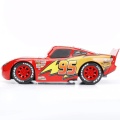 JADA DISNEY CARS SAMOCHÓD ZYGZAK MCQUEEN 1:24 METALOWY 308400