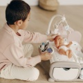 SMOBY ELEKTRONICZNY KĄCIK OPIEKUNKI Z LALKĄ 220375
