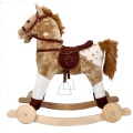 ADAM TOYS KONIK MUSTANG NA BIEGUNACH Z KOŁAMI WYDAJE DŹWIĘKI