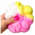 Gniotek Sensoryczny Chrupiący Kocia Łapka W Pudełku Pastelowa 7,5 cm